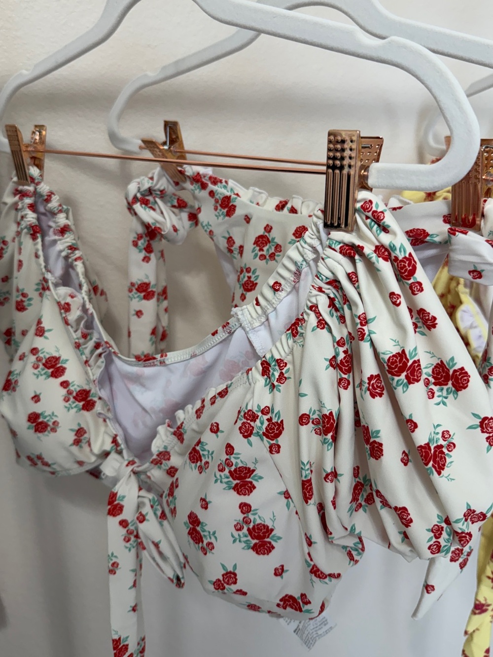 NWT Ditsy Floral Adjustable bikini -set - Picture 4 of 7